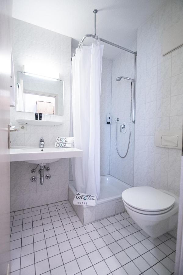 Taste Smart Hotel Backnang Exteriör bild
