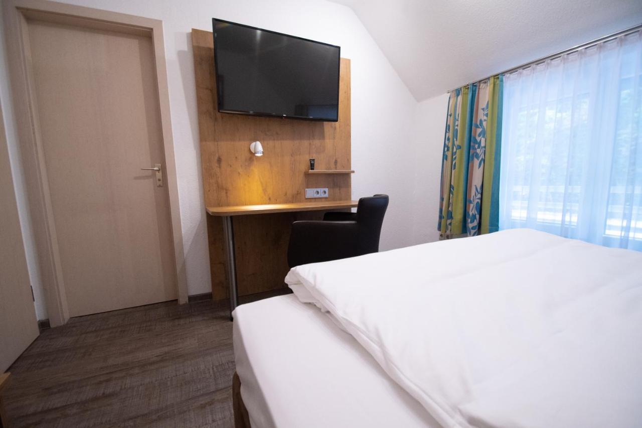 Taste Smart Hotel Backnang Exteriör bild