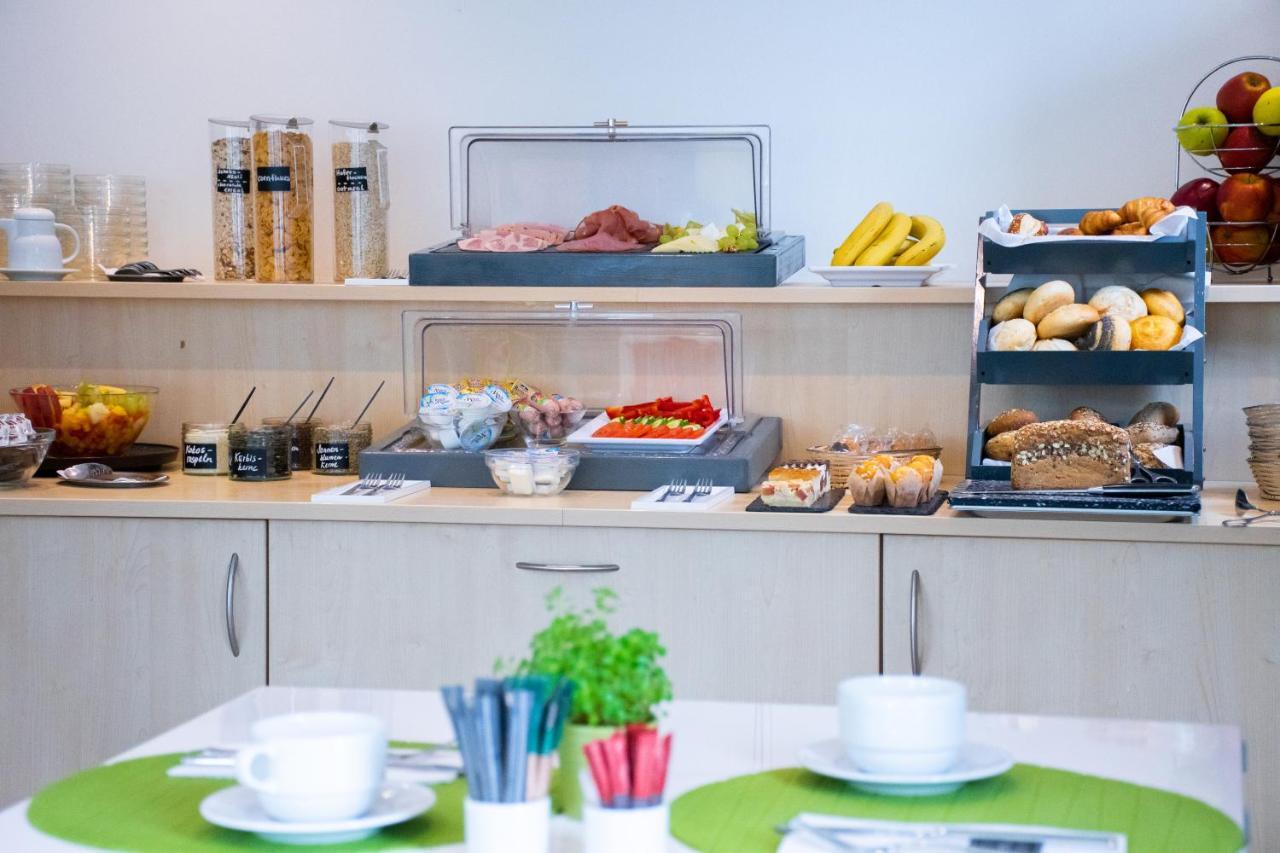 Taste Smart Hotel Backnang Exteriör bild